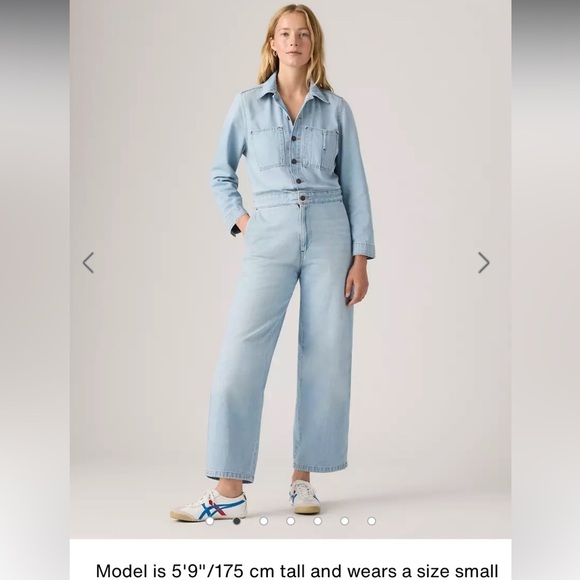 Levi’s Iconic Lightweight Jumpsuit in Celebrate The Moment Sz Small NWT 101 - Picture 3 of 15